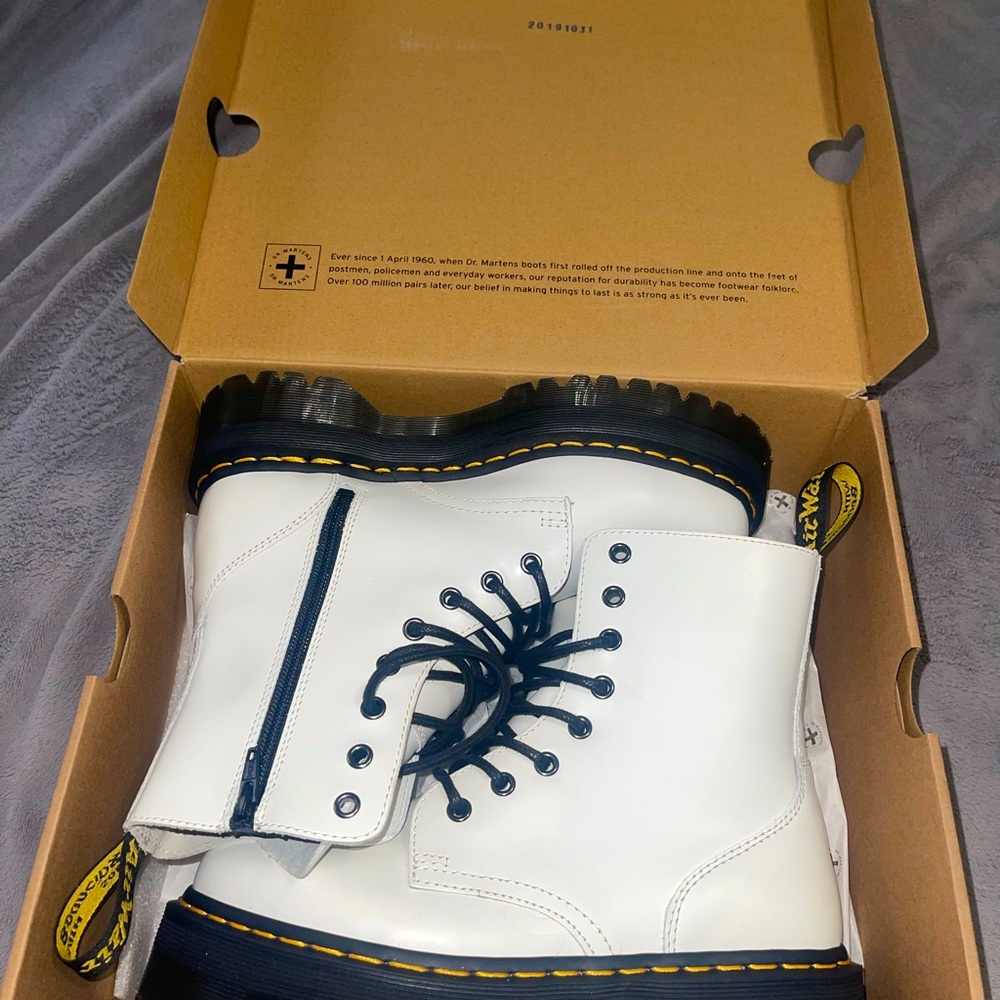 Brand New Dr. Martins platform Boots